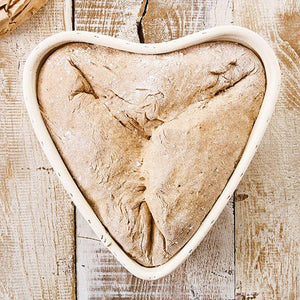 Gärkorb (Brotform, Simperl) in Herzform, aus Peddigrohr, 24 x 24 cm - 25.stunden.BROT